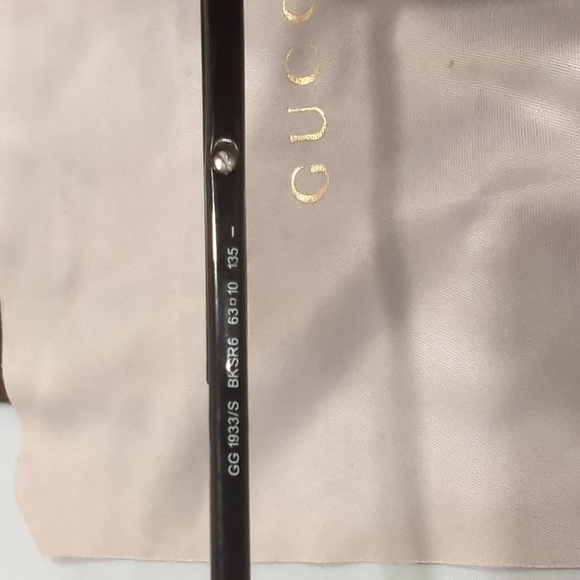 Gucci Aviator Sunglasses - Picture 4 of 7